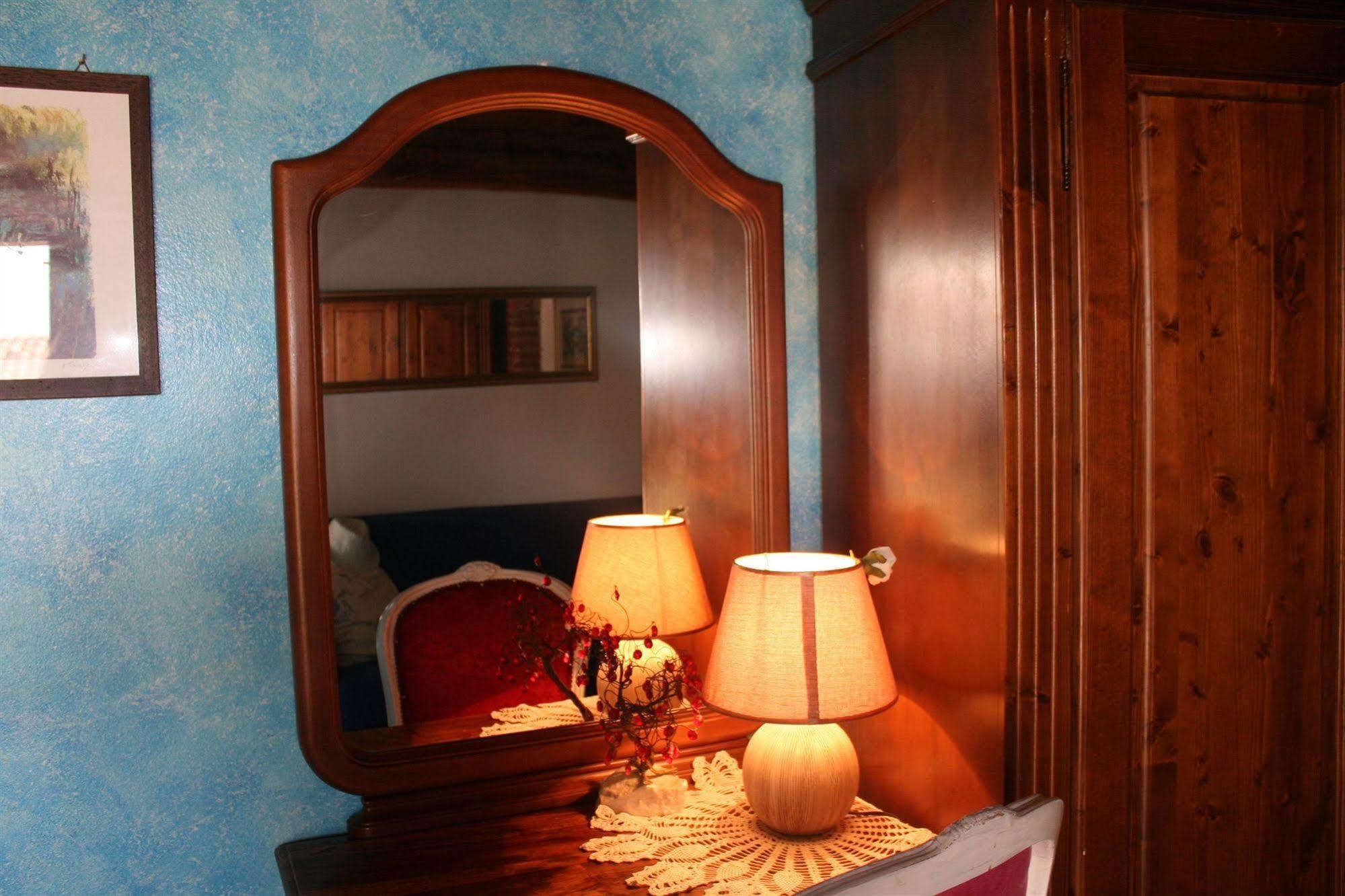 La Cascina Di Alice Bed & Breakfast Castiglione Delle Stiviere Luaran gambar