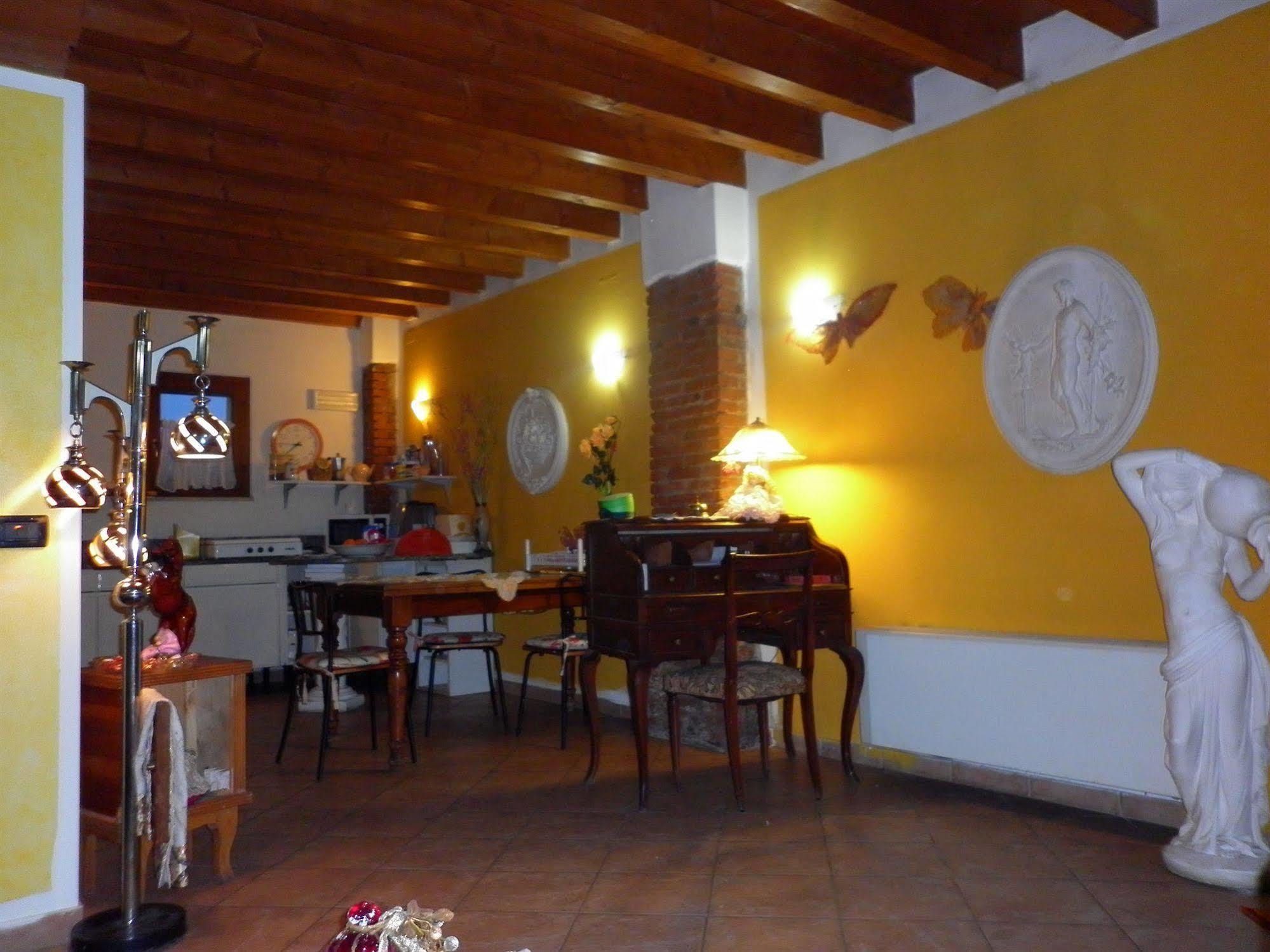 La Cascina Di Alice Bed & Breakfast Castiglione Delle Stiviere Luaran gambar